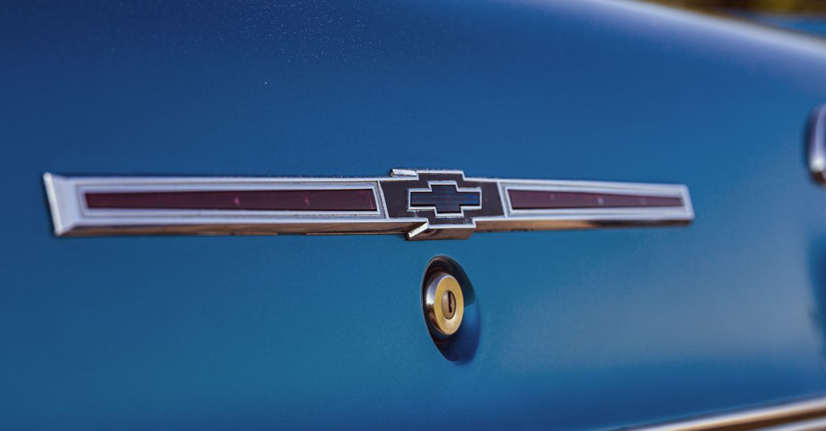 Chevrolet car key fob — Bedford Ave Locksmith